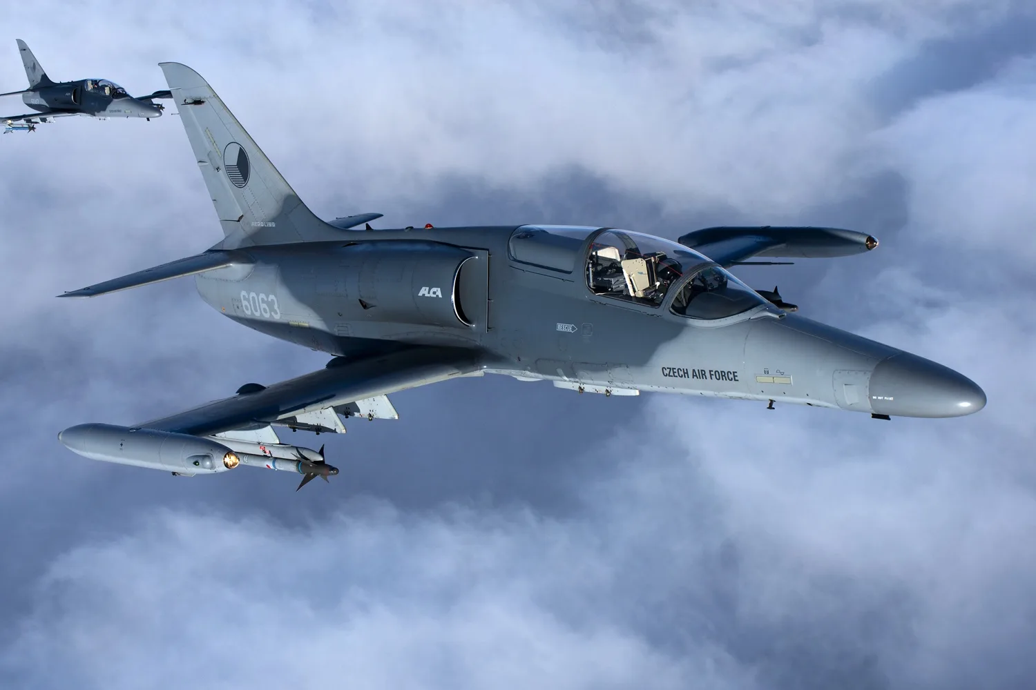 Aero L-159