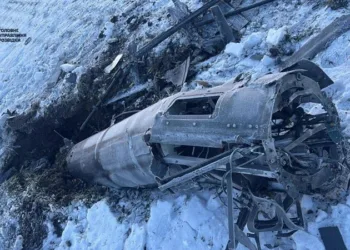 Esta imagen, proporcionada por GUR, aparentemente muestra los restos parciales de un Geran-5. Dirección de Inteligencia de Defensa de Ucrania (GUR)