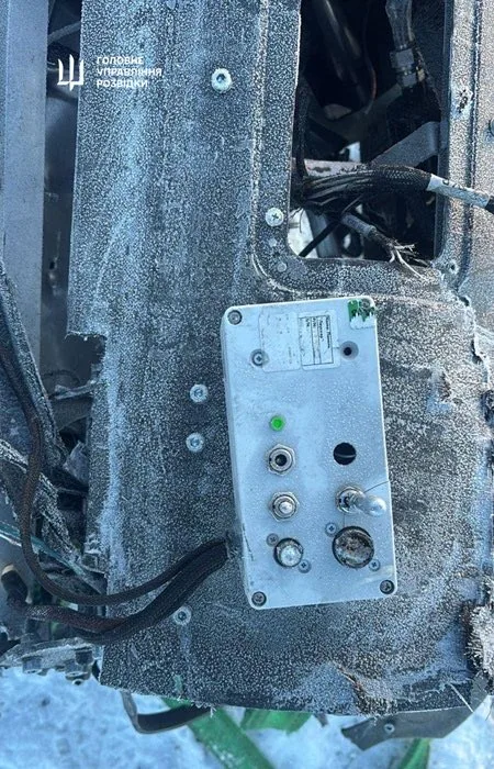 Esta imagen, proporcionada por GUR, aparentemente muestra los restos parciales de un Geran-5. Dirección de Inteligencia de Defensa de Ucrania (GUR)