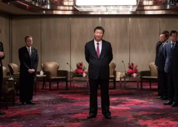 China ha iniciado la construcción de una nueva estructura de desarrollo de recursos naturales en el Mar de China Oriental entre China y Japón, dijo el Ministerio de Relaciones Exteriores japonés en un comunicado el viernes, añadiendo que ha presentado una "enérgica protesta" ante China