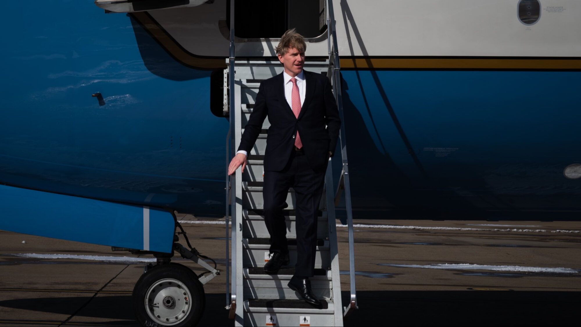 El Subsecretario de Guerra para Política, Elbridge Colby llegó a Corea del Sur como parte de su mi primer viaje internacional e acuerdo con la Estrategia Nacional de Defensa. Crédito: Cuenta X de Elbridge Colby