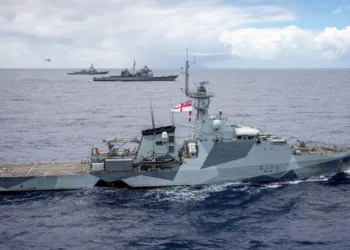 HMS Medway. Crédito: Real Armada Británica