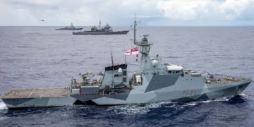 HMS Medway. Crédito: Real Armada Británica