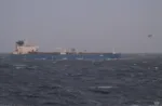 Operativo de la La Marina Nacional de Francia anuncia haber incautado un petrolero vinculado a la flota fantasma de Rusia. Crédito: Marina Nacional de Francia via X