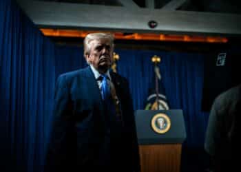 El presidente Donald Trump se dirige a la nación tras el tiroteo de dos soldados de la Guardia Nacional en Washington, D.C. Crédito: The White House Gallery