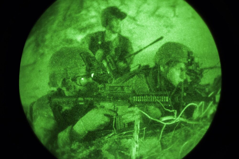 Un grupo de estudiantes del U.S. Army Ranger, asignados a la Brigada de Entrenamiento de Rangers y Paracaidistas (Foto del U.S. Army por el Sargento Austin Berner/Liberada)
