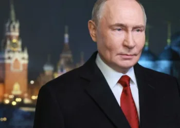 El presidente ruso, Vladimir Putin, pronuncia su discurso televisado anual de Año Nuevo a la nación en Moscú. (Foto: Reuters)