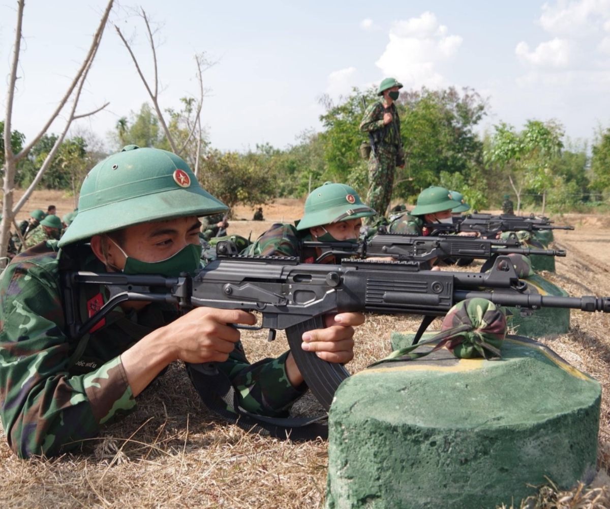 Soldados vietnamitas