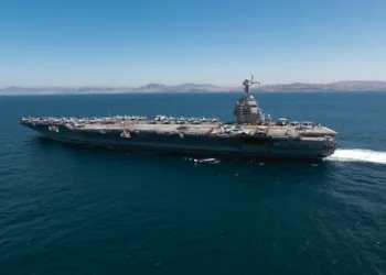 El portaaviones USS Gerald R. Ford (CVN-78), buque insignia del Carrier Strike Group Twelve, parte del Caribe rumbo a Medio Oriente/ Créditos: MC2 Maxwell Orlosky / U.S. Navy