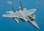 Cuatro aviones de combate F-15 se dirigen a Oriente Medio, remolcados por aviones cisterna de reabastecimiento aéreo LAGER/ Créditos: Open Source Intel