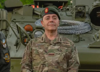 Teniente General Carlos Presti. Crédito: Ministerio de Defensa