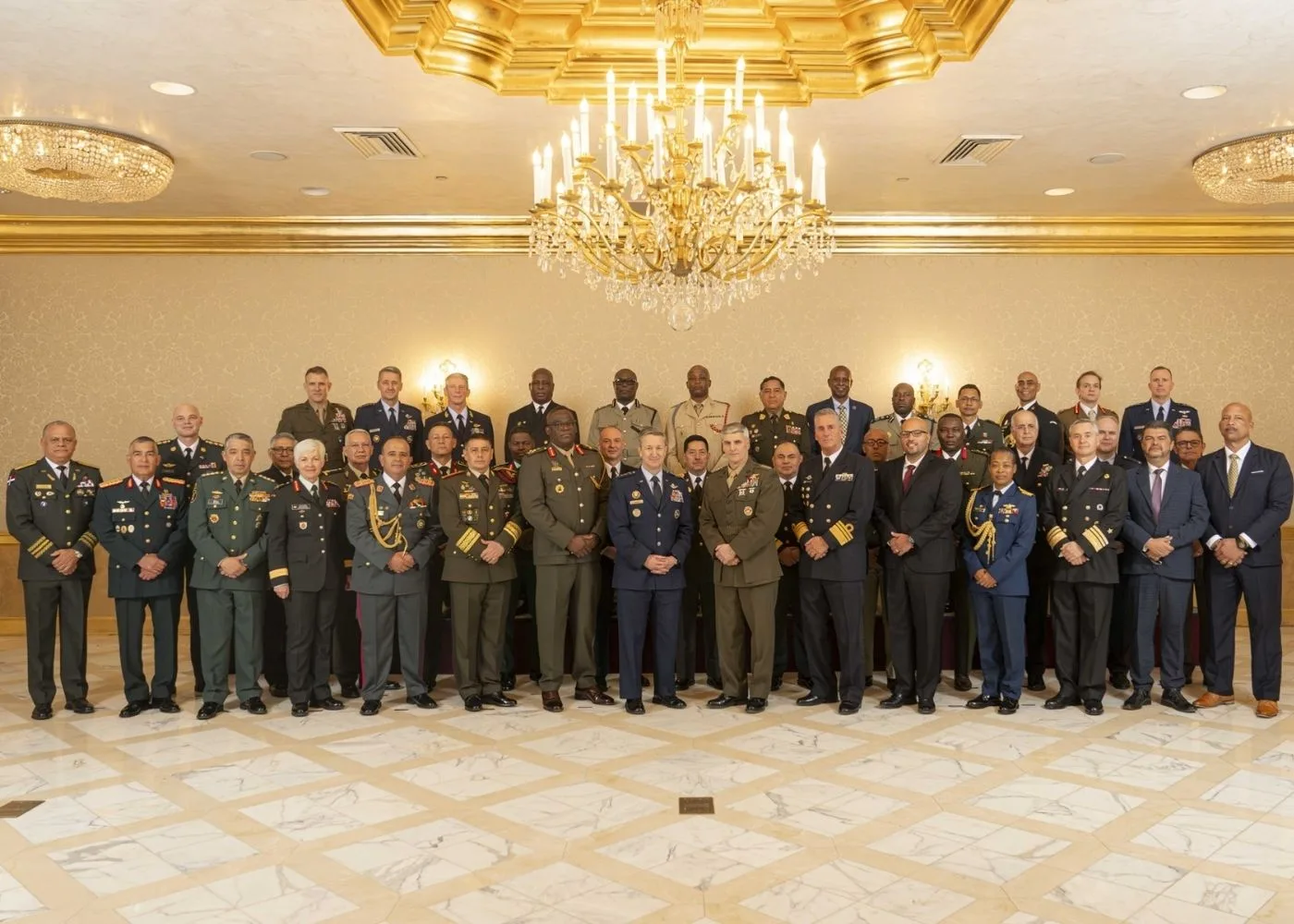 Jefes militares reunidos en el Pentágono. Créditos: @thejointstaff