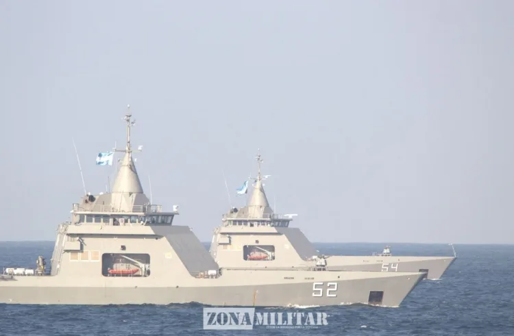 ARA Piedrabuena (P-52) y ARA Contraalmirante Cordero (P-54) en el Ejercicio GRingo Gaucho con la Armada de EE.UU. Crédito: Zona Militar