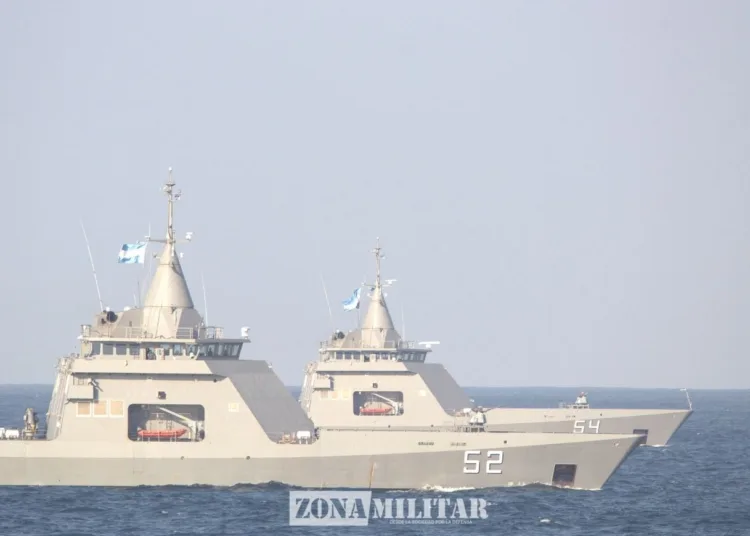 ARA Piedrabuena (P-52) y ARA Contraalmirante Cordero (P-54) en el Ejercicio GRingo Gaucho con la Armada de EE.UU. Crédito: Zona Militar