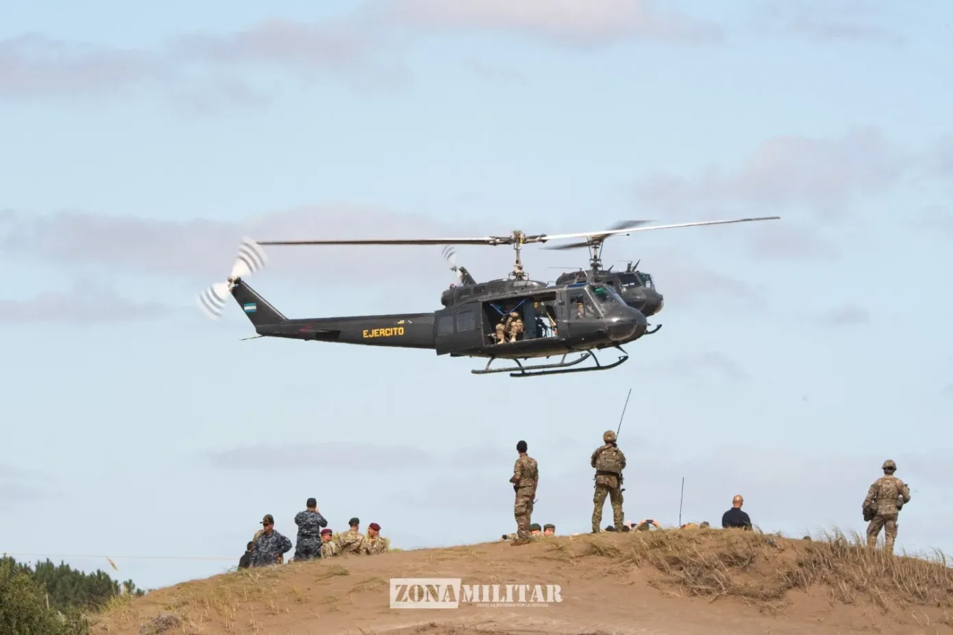 Imágenes del reciente Ejercicio Candu IV que tuvo como objetivo la recuperación de un objetivo de interés vital en la costa atlántica. Crédito: Zona Militar