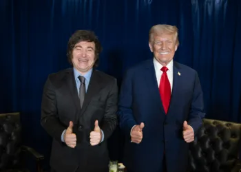 El presidente de EE.UU., Donald Trump, con el presidente de la República Argentina, Javier Milei. "Ha hecho un gran trabajo", destacó Trump/ Crédito: Cuenta oficial del Departamento de Estado de EE.UU. en español.