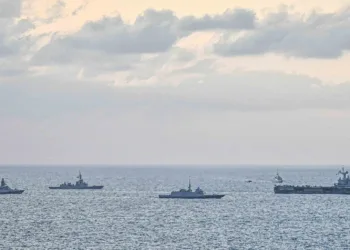 French Carrier Strike Group en el Mediterráneo Oriental formada en torno al portaaviones Charles de Gaulle/ Créditos: Cuenta oficial del Jefe de Estado Mayor de la Armada francesa (CEMM).