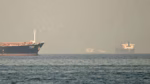Imagen de varios buques petroleros en el Estrecho de Ormuz.