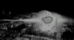 Las imágenes de seguimiento térmico captan el momento en que un dron ucraniano FP-2 fija como objetivo un puesto de mando de las fuerzas especiales del FSB ruso en Donetsk, actualmente bajo ocupación temporal. Créditos: Robert «Magyar» Brovdi, comandante de las Fuerzas de Sistemas No Tripulados de las Fuerzas Armadas de Ucrania.