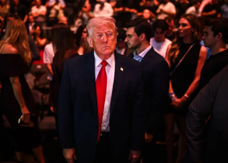 Tras varios días de presión diplomática iraní, el presidente Trump anuncia un alto el fuego de 10 días en Líbano, que comienza a las 17:00 EST (00:00 hora local). Créditos: La Casa Blanca Galería.