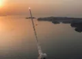 Estas pruebas representaron el cuarto lanzamiento de misiles balísticos este mes y el séptimo este año, mientras Corea del Norte busca desarrollar sus capacidades nucleares y de misiles desafiando las resoluciones del Consejo de Seguridad de la ONU. Créditos: KCNA.