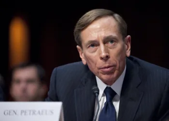 Exdirector de la CIA, David Petraeus.