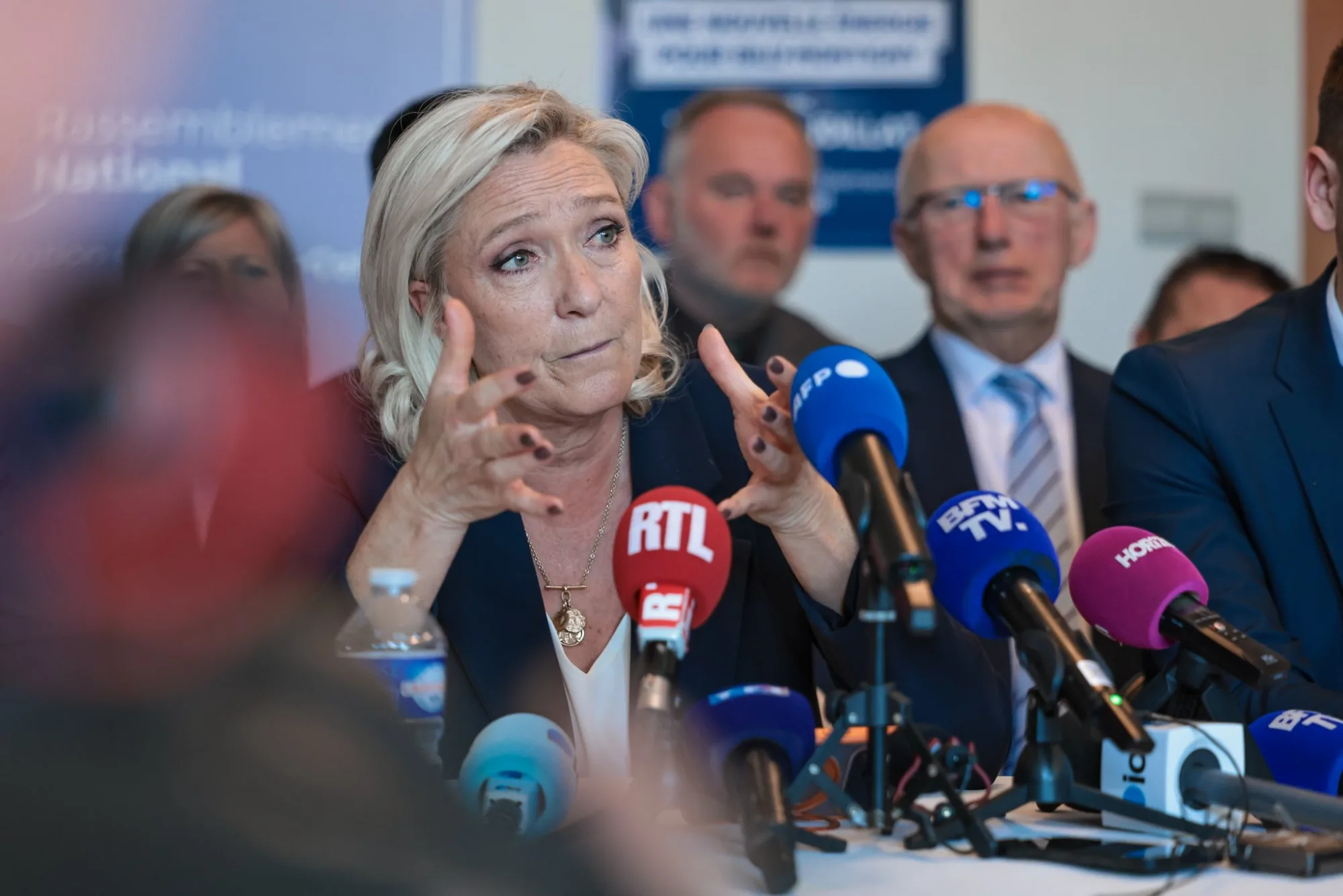 Marine Le Pen: Diputada del Pas-de-Calais. Presidenta del grupo RN en la Asamblea Nacional. Créditos: @MLP_officiel