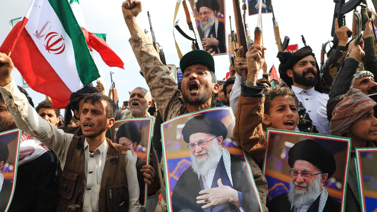 Los hutíes de Yemen lanzan un misil balístico contra Israel mientras se intensifica el conflicto en Oriente Medio. Créditos: France24