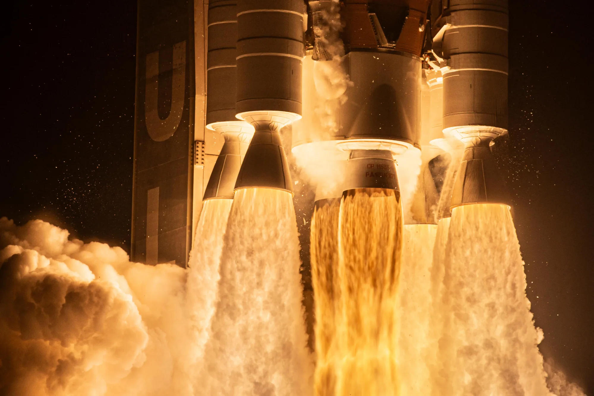 Northrop Grumman destaca el uso de cinco boosters GEM 63 en la misión Leo 5 de ULA, que lanzó 29 satélites de banda ancha de Amazon a órbita con un Atlas V. Créditos: Northrop Grumman.