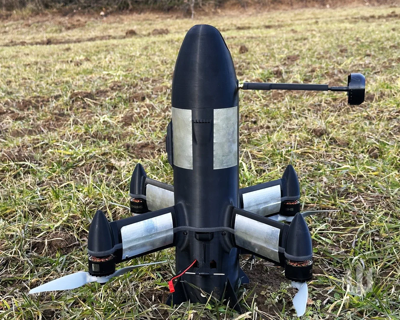 Drone interceptor P1-Sun de la empresa ucraniana SkyFall, operado por la 122ª Brigada de Defensa Territorial en Odesa, diseñado específicamente para derribar drones tipo Shahed con una ojiva de 800 gramos de explosivo. Créditos: EE.