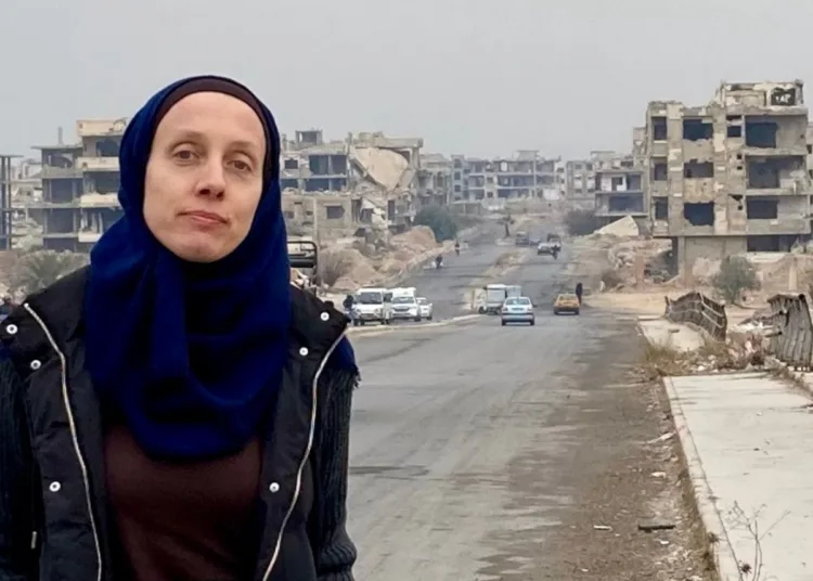 Periodista estadounidense Shelly Kittleson, secuestrada en Irak
