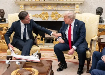 El presidente Donald Trump se reúne con el secretario general de la OTAN, Mark Rutte. Créditos: Galería de la Casa Blanca.