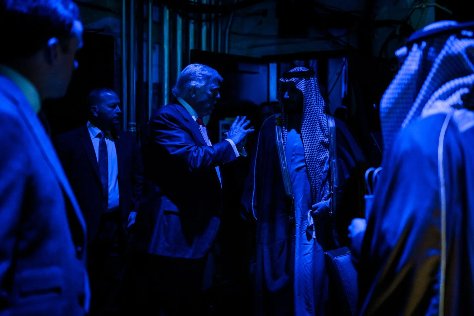 El presidente Donald Trump pronuncia un discurso en el Foro de Inversión entre Estados Unidos y Arabia Saudita. Créditos: Galería de la Casa Blanca.