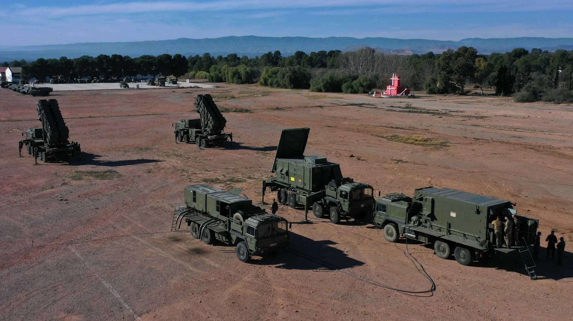 Misión EUMAM de asistencia militar de la UE. Los cursos abarcan ingeniería de combate (14º módulo), mando de escuadra (12º), mantenimiento de sistemas HAWK (2º) y Patriot (1º), sistemas clave de defensa antiaérea. Créditos: Estado Mayor de la Defensa español.