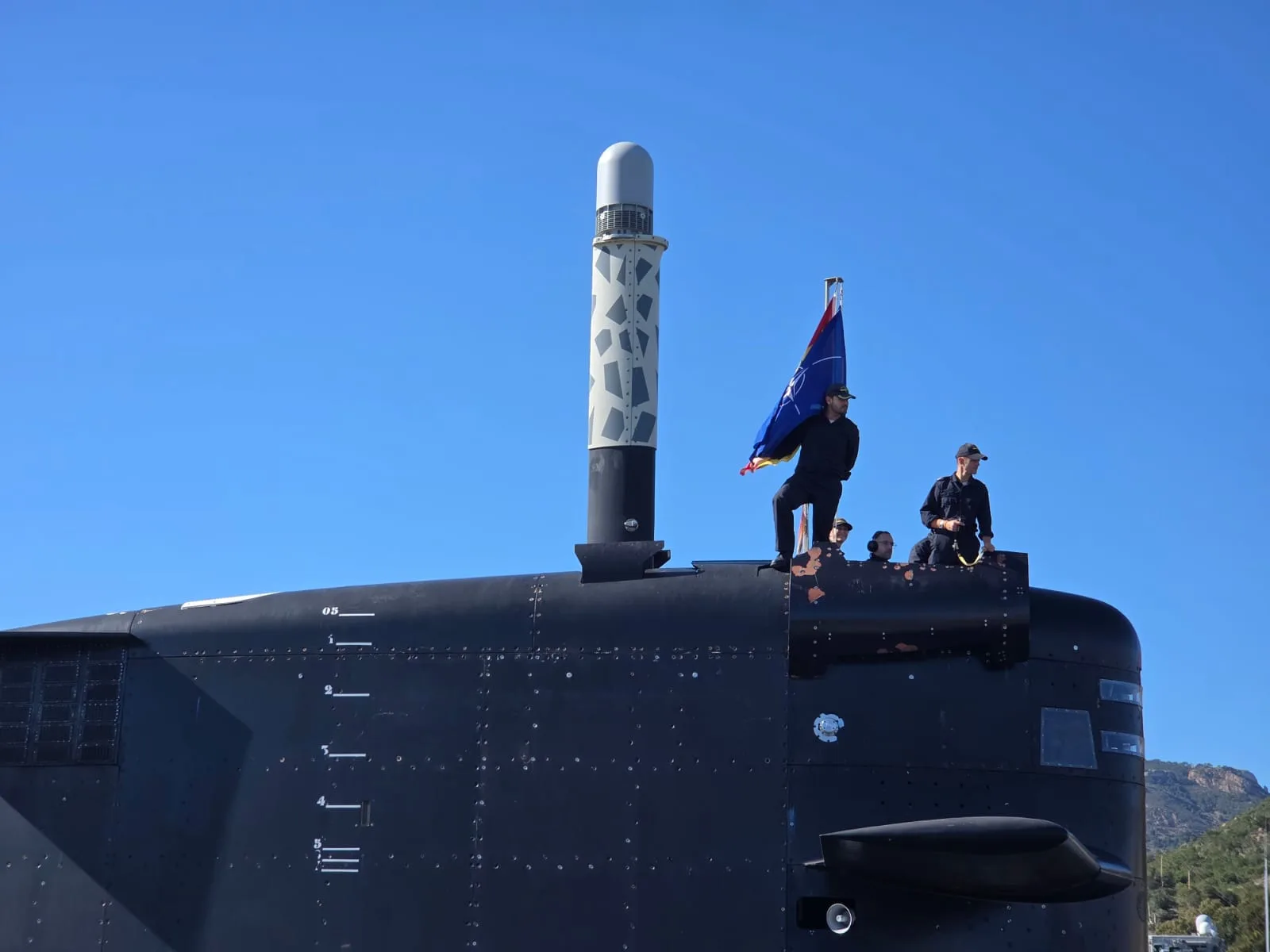 El Ministerio de Defensa español anuncia el 16 de febrero de 2026, que el submarino S-81 "Isaac Peral", el más avanzado de la Armada, se integra en la operación Noble Shield de la OTAN en el Mediterráneo para reforzar la seguridad marítima colectiva. Créditos: Ministerio de Defensa español.