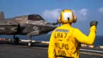 Operaciones de vuelo con cazas F-35B Lightning II a bordo del USS Tripoli (LHA 7) mientras transita por el Mar Arábigo. Créditos: CENTCOM.