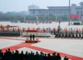 Ceremonia de llegada en Beijing, mostrando al presidente Trump y Xi Jinping el 14 de mayo de 2026. Créditos: Casa Blanca.