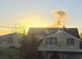 Lo que parece ser un incendio tras los ataques ucranianos registrados en Taganrog, en la región de Rostov (Rusia), durante la noche del 27 de mayo de 2026. Créditos: Exilenova Plus vía Telegram.