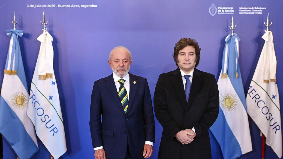 Lula y Milei en la cumbre del Mercosur 2025 Presidencia/NA
