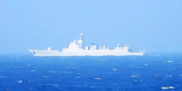 Buque de guerra chino cerca de Taiwán