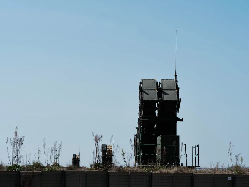 Un lanzador Patriot del Ejército de EE. UU. perteneciente al 5.º Batallón del 7.º Regimiento de Artillería de Defensa Aérea desplegado en el sureste de Polonia el 4 de septiembre de 2024. Créditos: DVIDS.