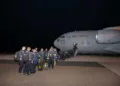 Despliegue de un C-17 Globemaster III cargado con personal y equipo de búsqueda y rescate urbano desde Dover AFB hacia Venezuela. Créditos: SOUTHCOM.