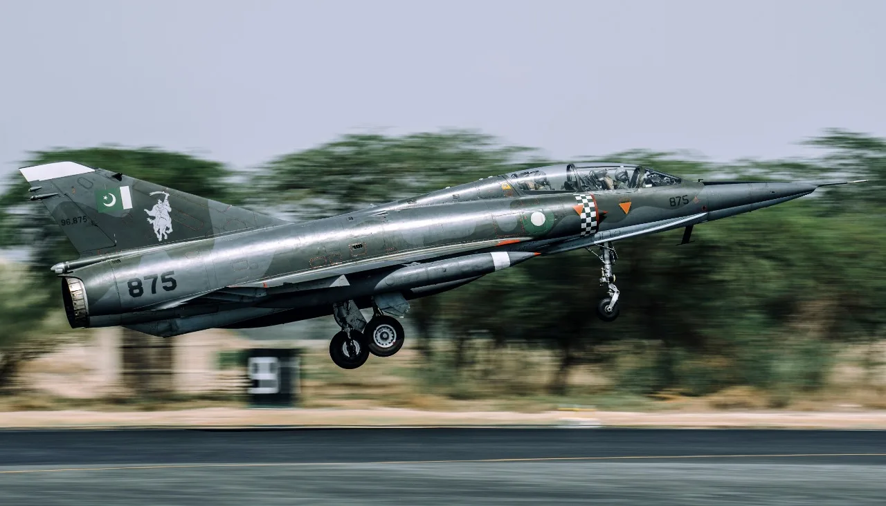 El 8 de marzo de 1968 llegó el primer lote de Dassault Mirage III a Pakistán. Créditos: Fuerza Aérea de Pakistán.