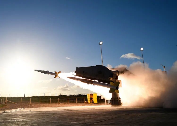 Northrop Grumman anunció la entrega del vehículo objetivo GQM-163A “Coyote” número 200 a la Marina de EE.UU. el 30 de mayo de 2025, un hito en su producción desde el año 2000. Créditos: Northrop Grumman.