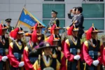 Ministros de defensa de Japón y Corea