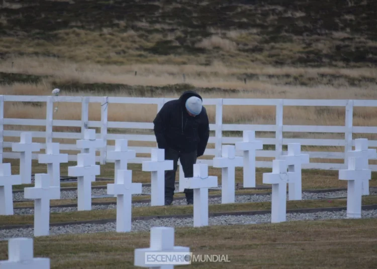 Cementerio de Darwin, Islas Malvinas. Crédito: Alejo Sanchez Piccat / Escenario Mundial