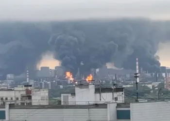 Imagenes del ataque a la refineria en el interior de Rusia. Crédito: redes sociales
