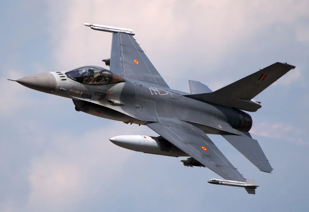 Caza F-16AM del 1er Escuadrón del Componente Aéreo de las Fuerzas Armadas de Bélgica. Foto de fuentes abiertas