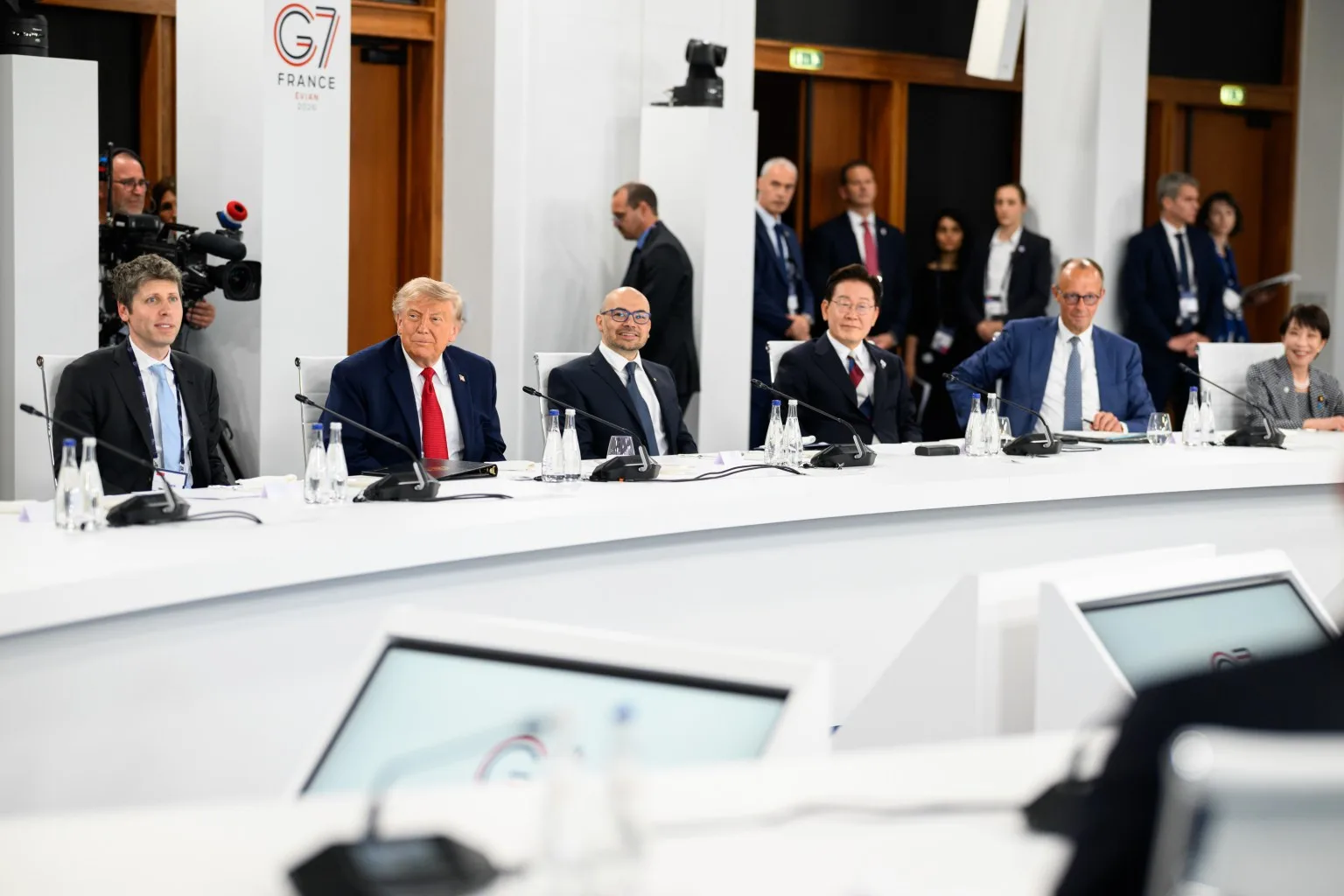 Donald Trump y el presidente surcoreano Lee Jae-myung durante la cumbre del G7 en Francia en junio de 2026. Créditos: Galería de la Casa Blanca.
