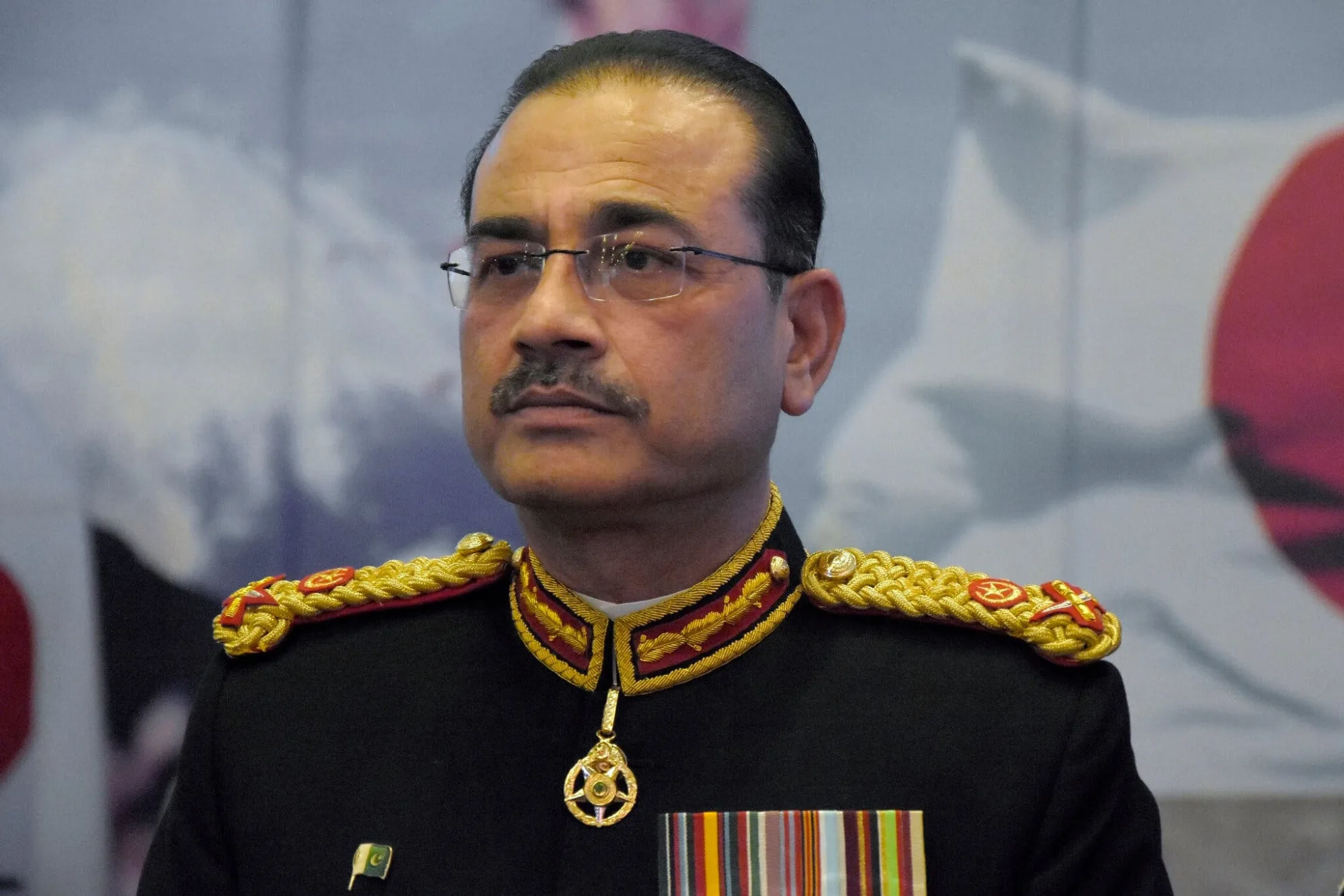 El general Syed Asim Munir, jefe del ejército de Pakistán, en una ceremonia en Islamabad, la capital, en 2022. Créditos: W.K. Yousufzai vía Associated Press.